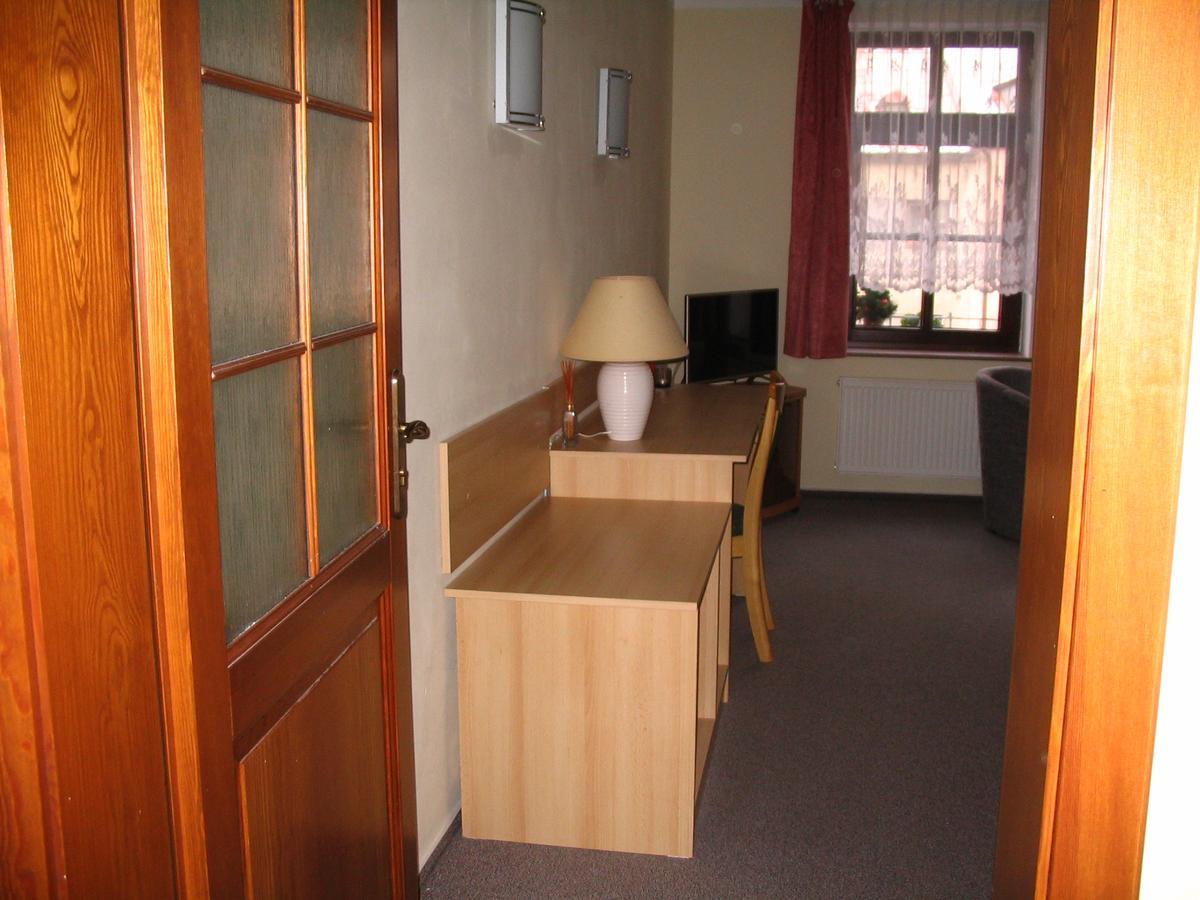 Apartmany Ingeborg Jachymov Bagian luar foto